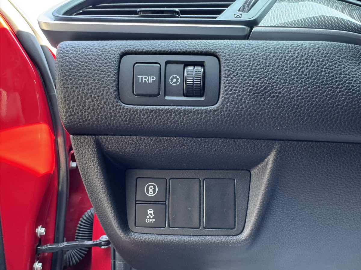 2018 Honda Accord Sport 2.0T photo 8