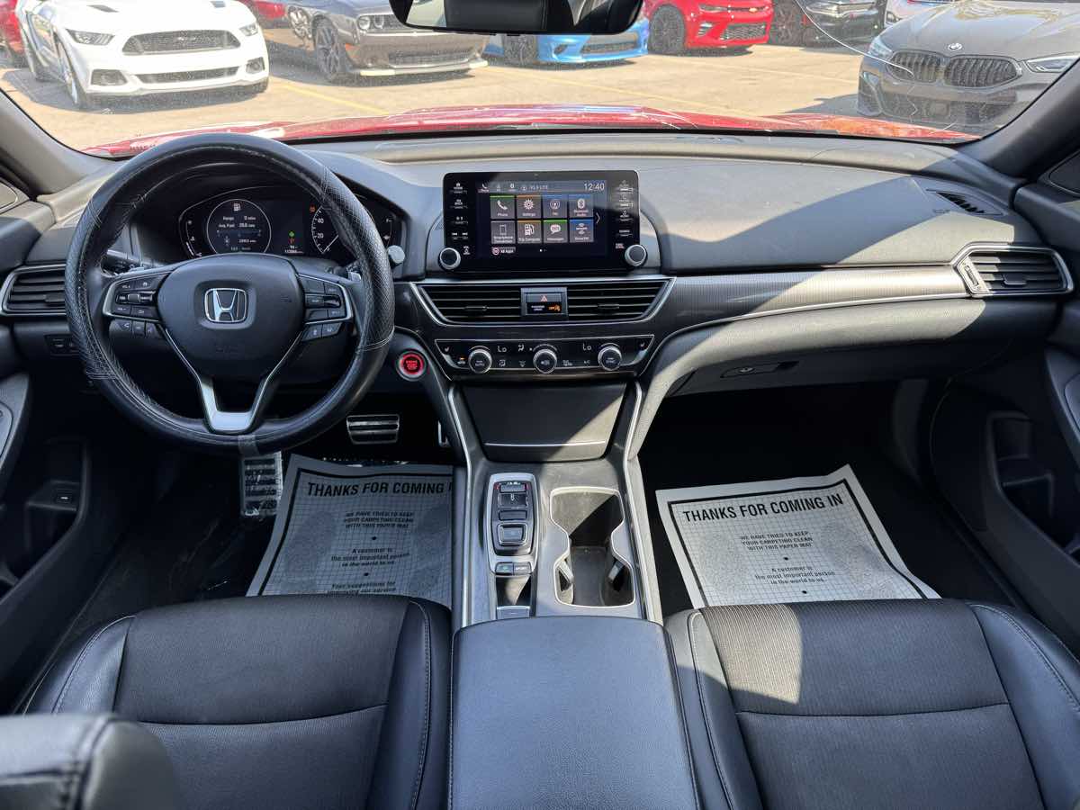2018 Honda Accord Sport 2.0T photo 16