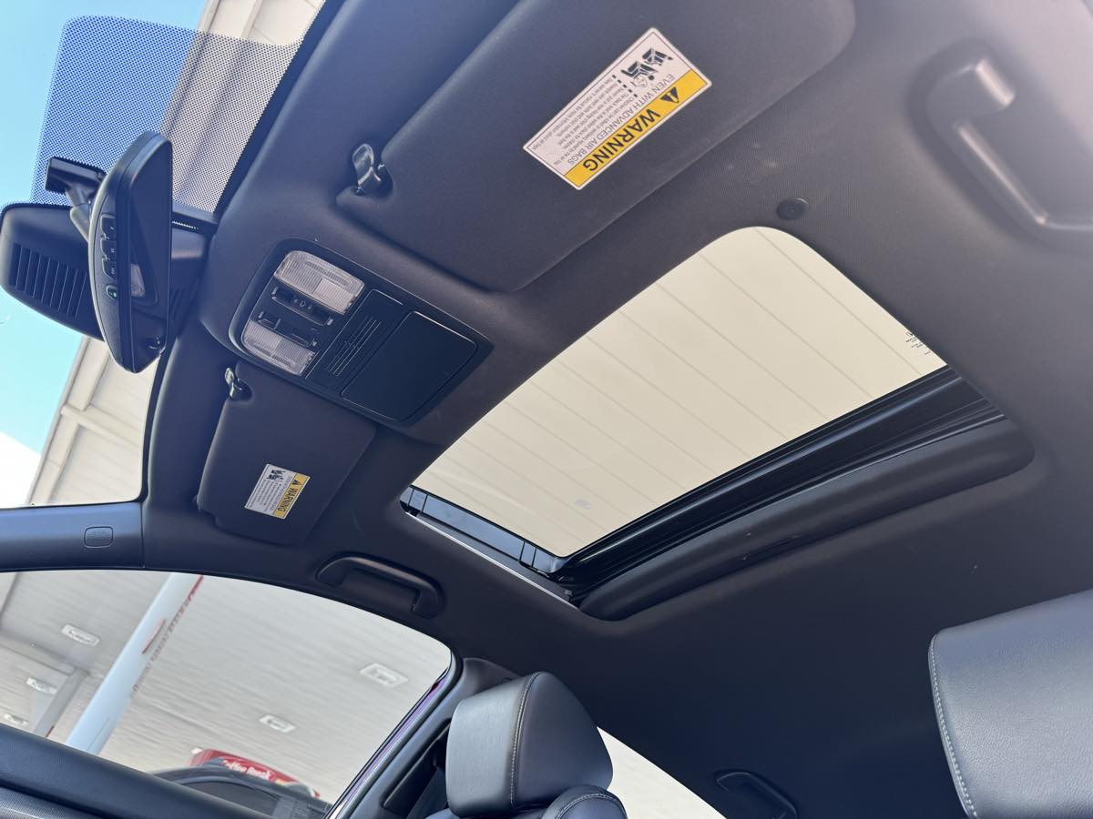 2018 Honda Accord Sport 2.0T photo 19
