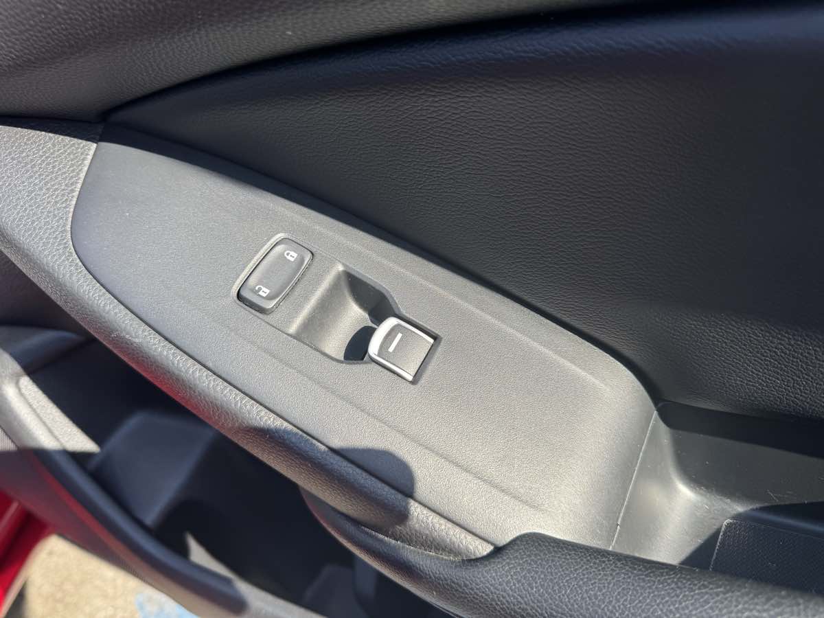 2018 Honda Accord Sport 2.0T photo 29