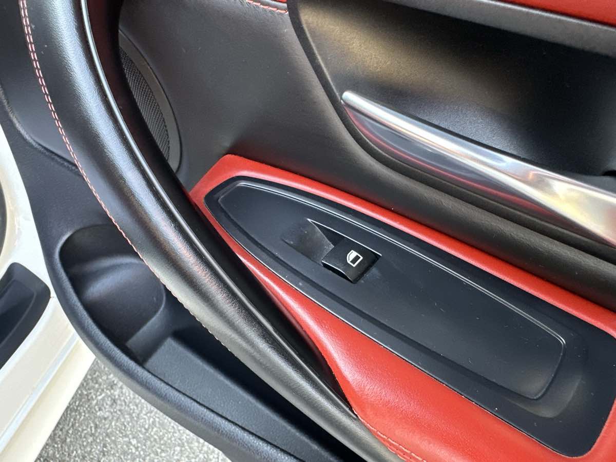 2015 Bmw M4 photo 32