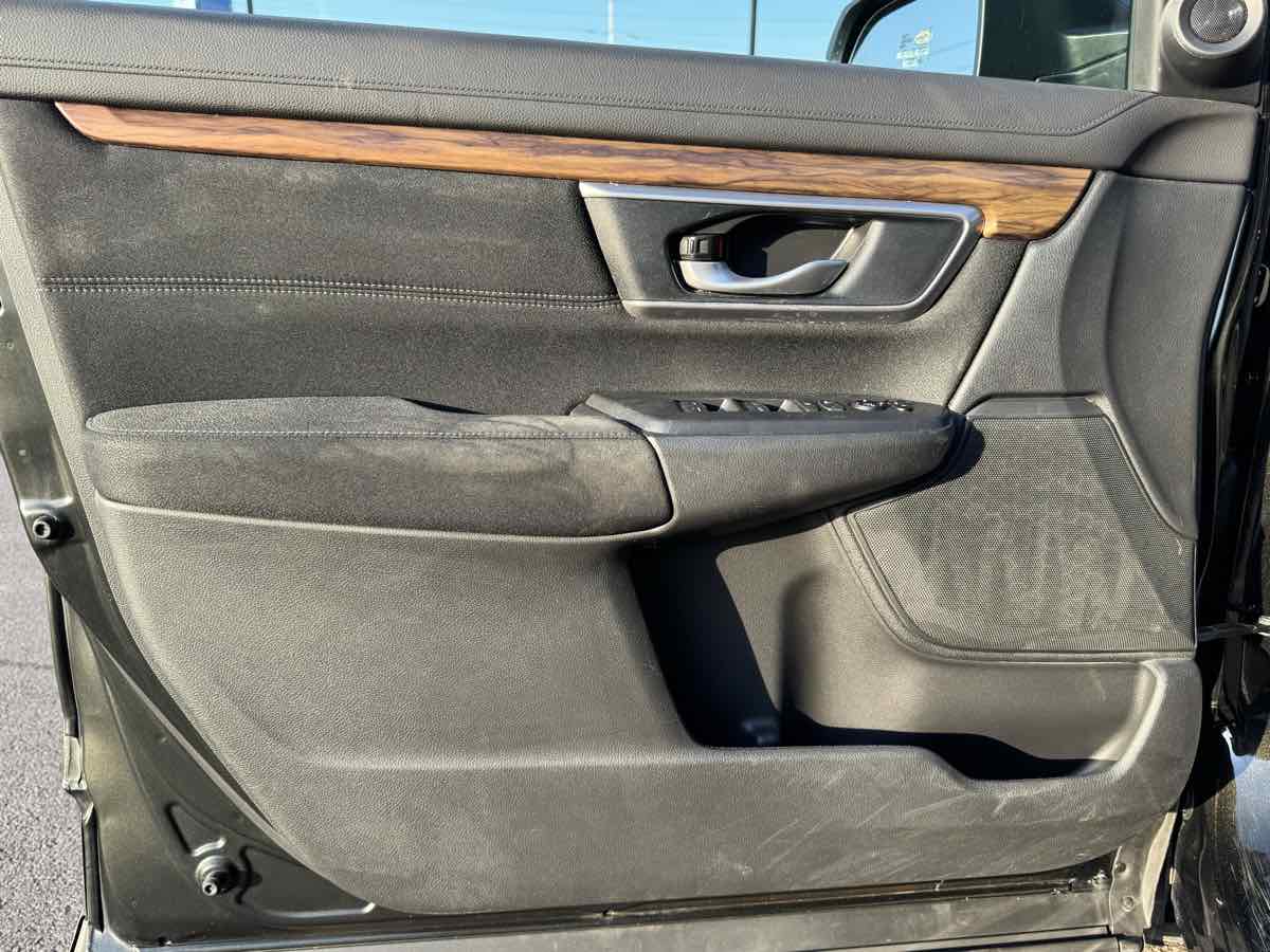2019 Honda CR-V EX photo 24