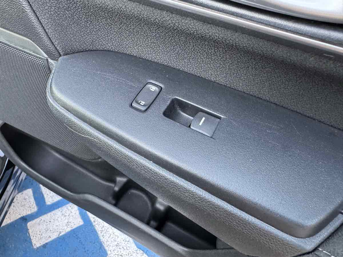 2019 Honda CR-V EX photo 30