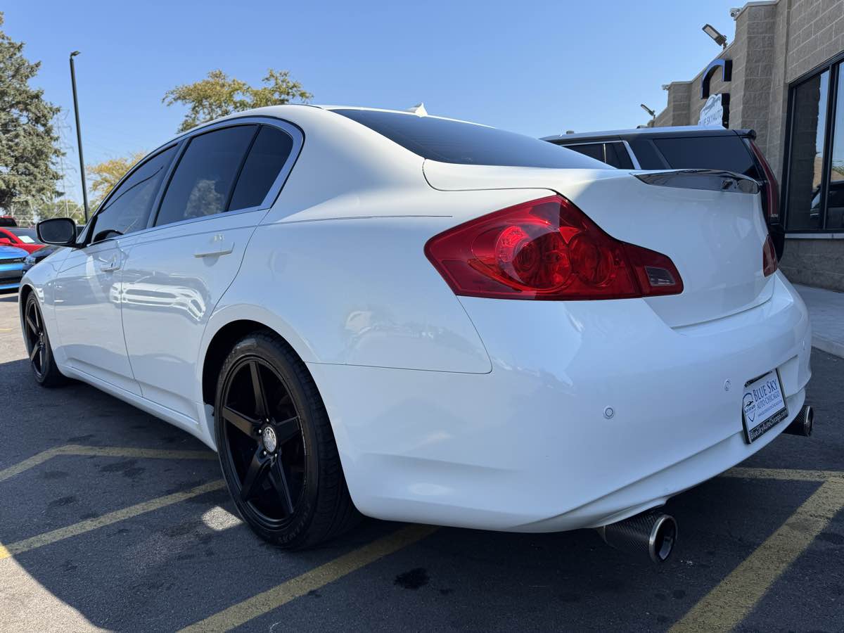 2013 Infiniti G37 Journey photo 7