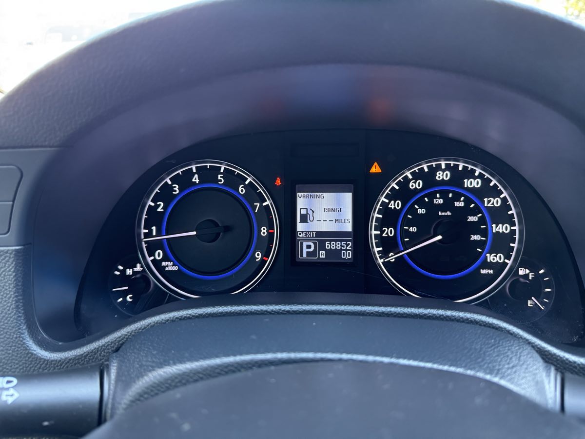 2013 Infiniti G37 Journey photo 13