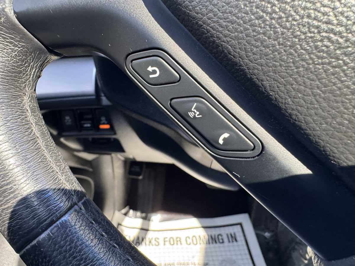 2013 Infiniti G37 Journey photo 15