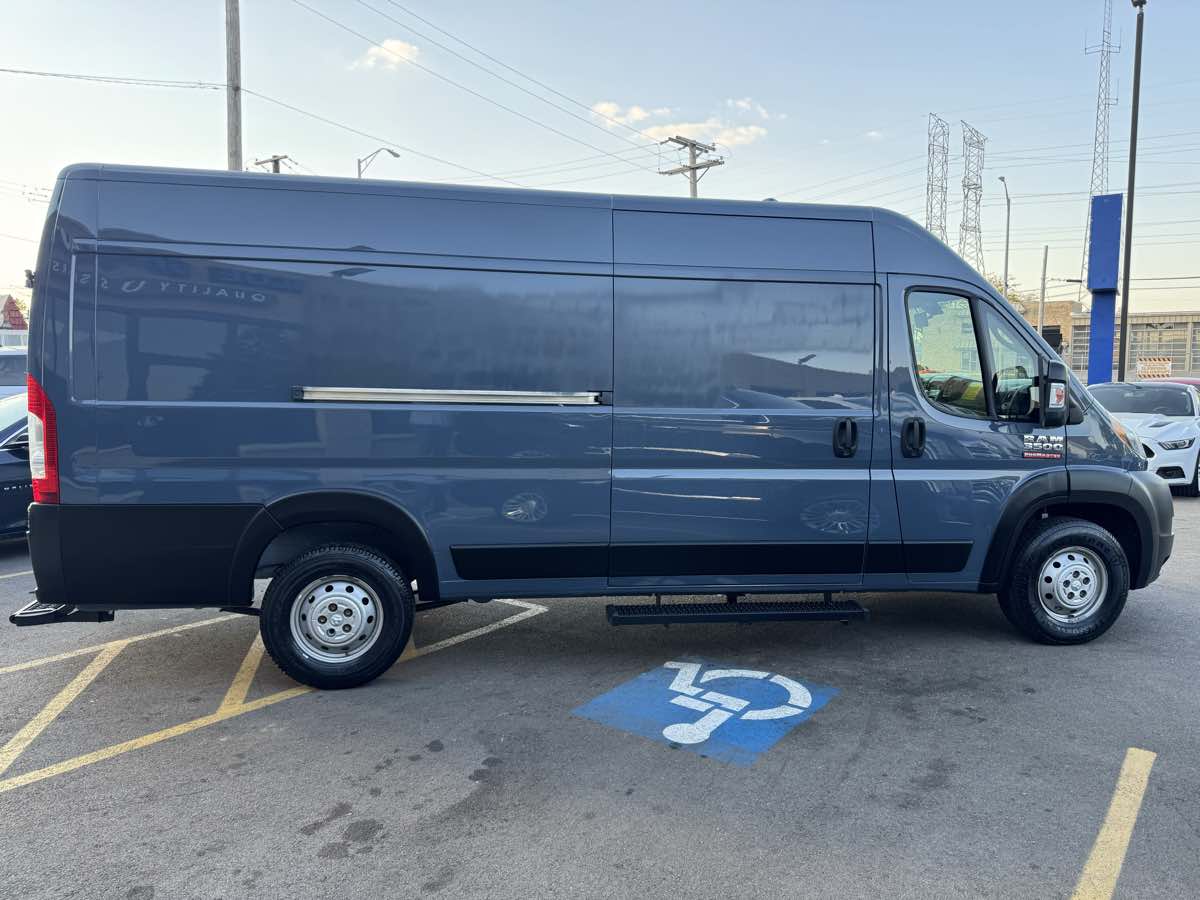 2019 Ram ProMaster 3500 photo 3
