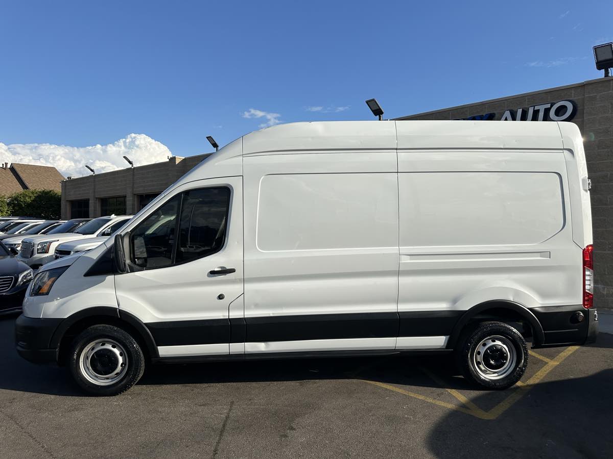 2020 Ford Transit Cargo Van photo 5