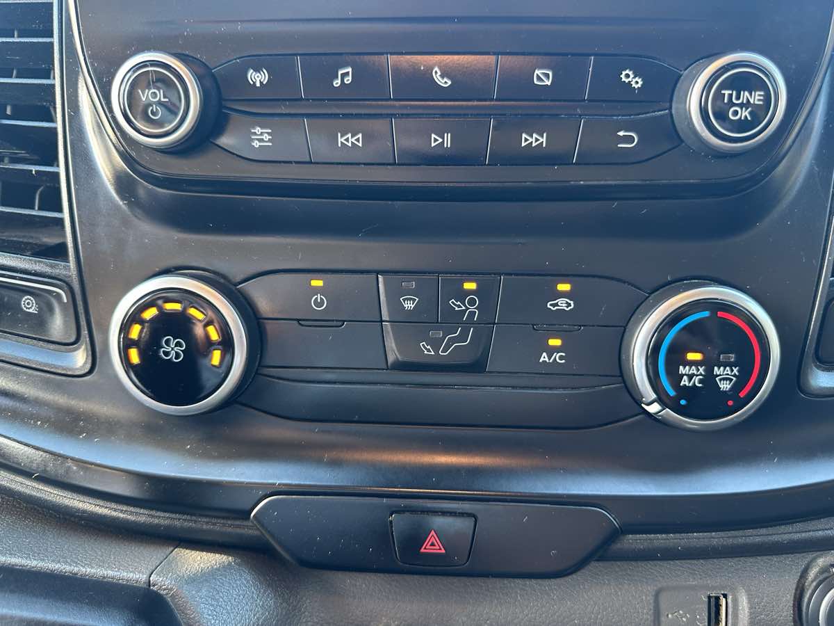 2020 Ford Transit Cargo Van photo 19
