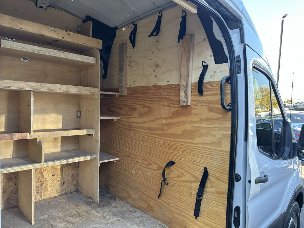 2020 Ford Transit Cargo Van photo 29
