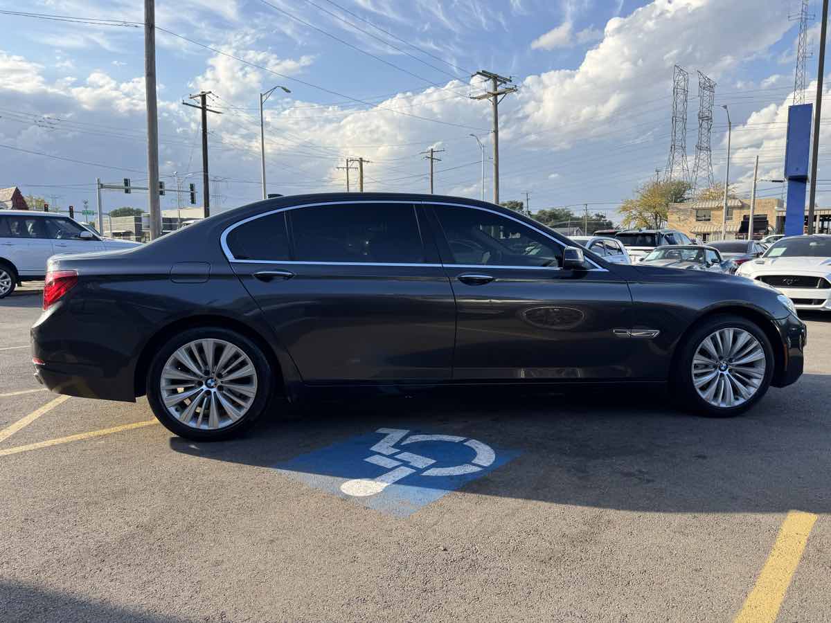 2015 Bmw 740Li 7-Series photo 4