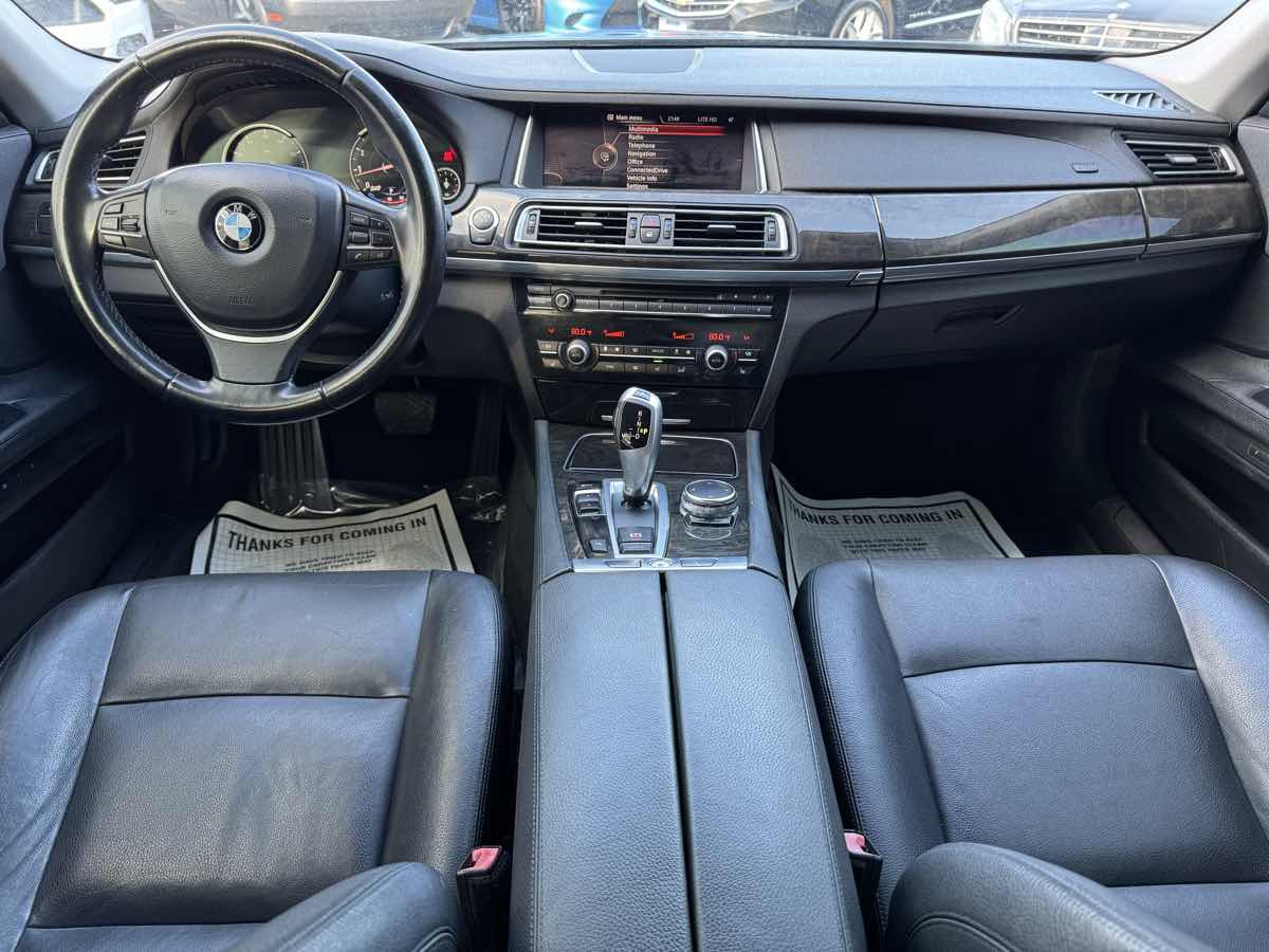 2015 Bmw 740Li 7-Series photo 19