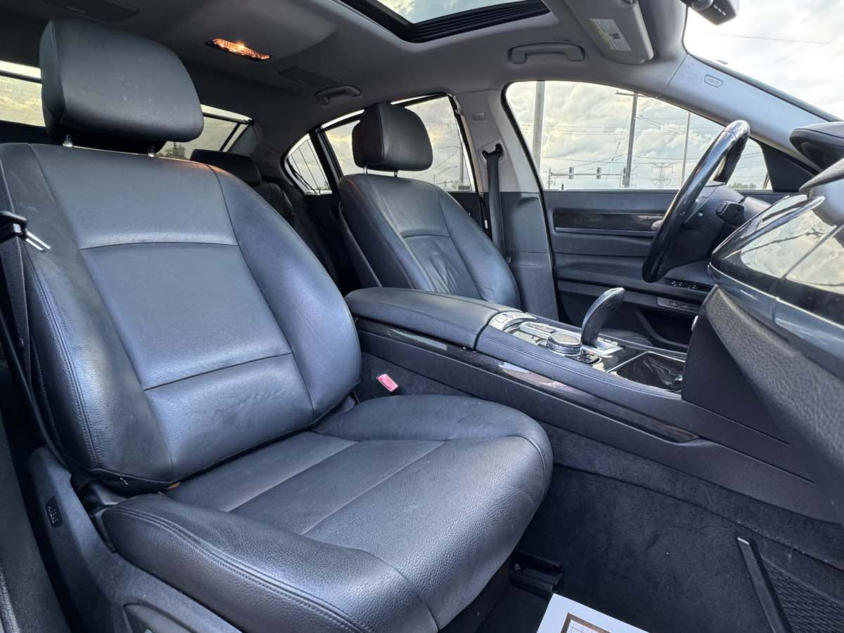 2015 Bmw 740Li 7-Series photo 25