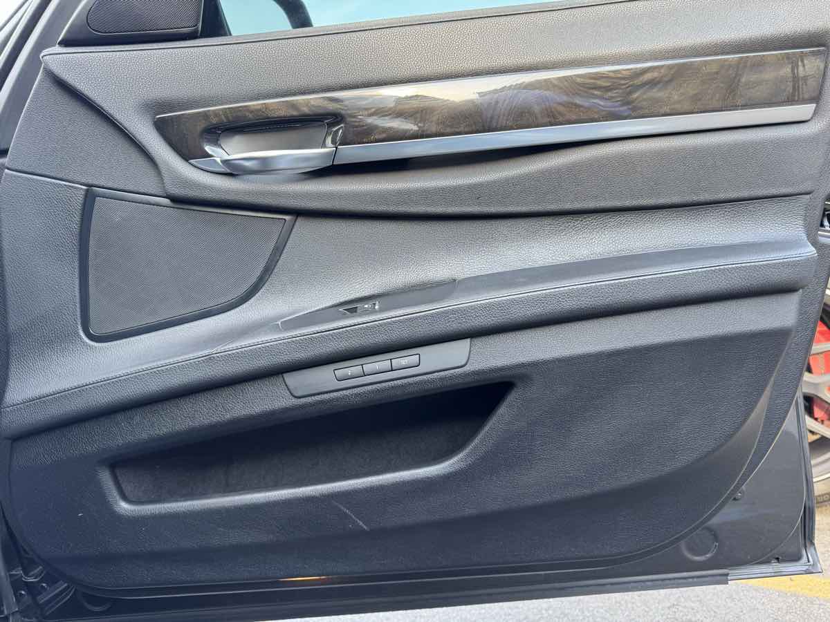 2015 Bmw 740Li 7-Series photo 26