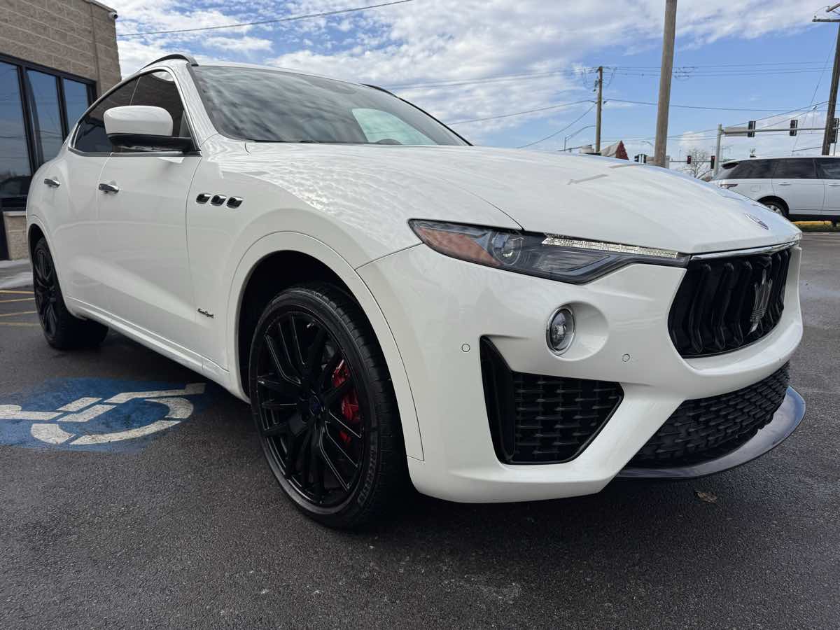 2019 Maserati Levante GranSport photo 3