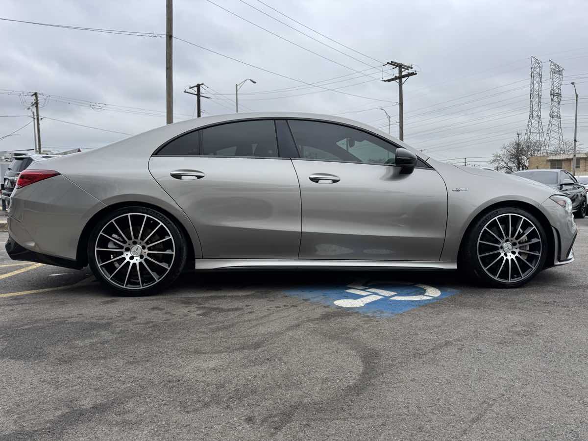 2020 Mercedes Benz CLA AMG 35 4MATIC photo 4