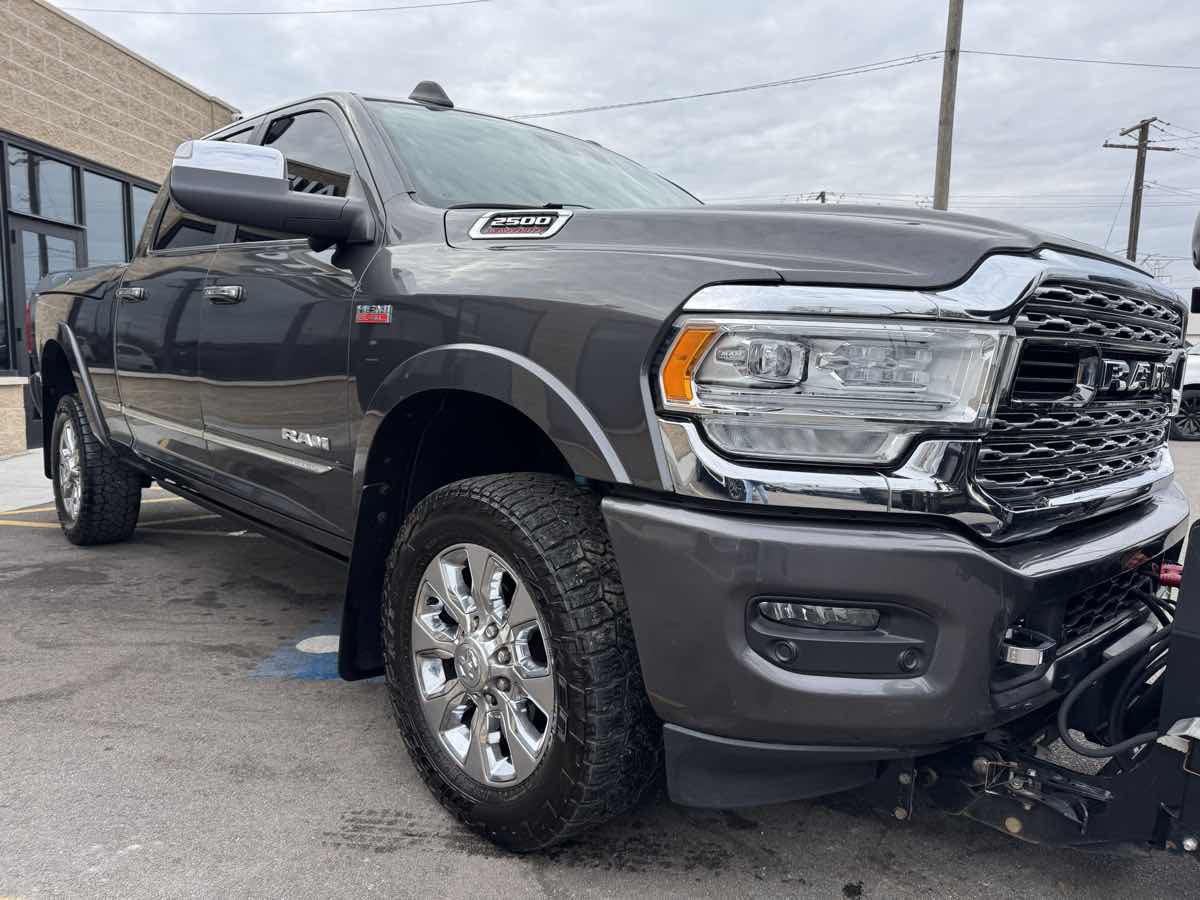 2019 Ram 2500 Limited photo 3