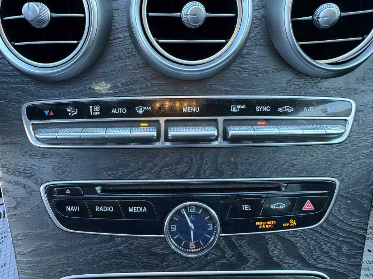 2015 Mercedes-Benz C-Class C300 - Photo 17
