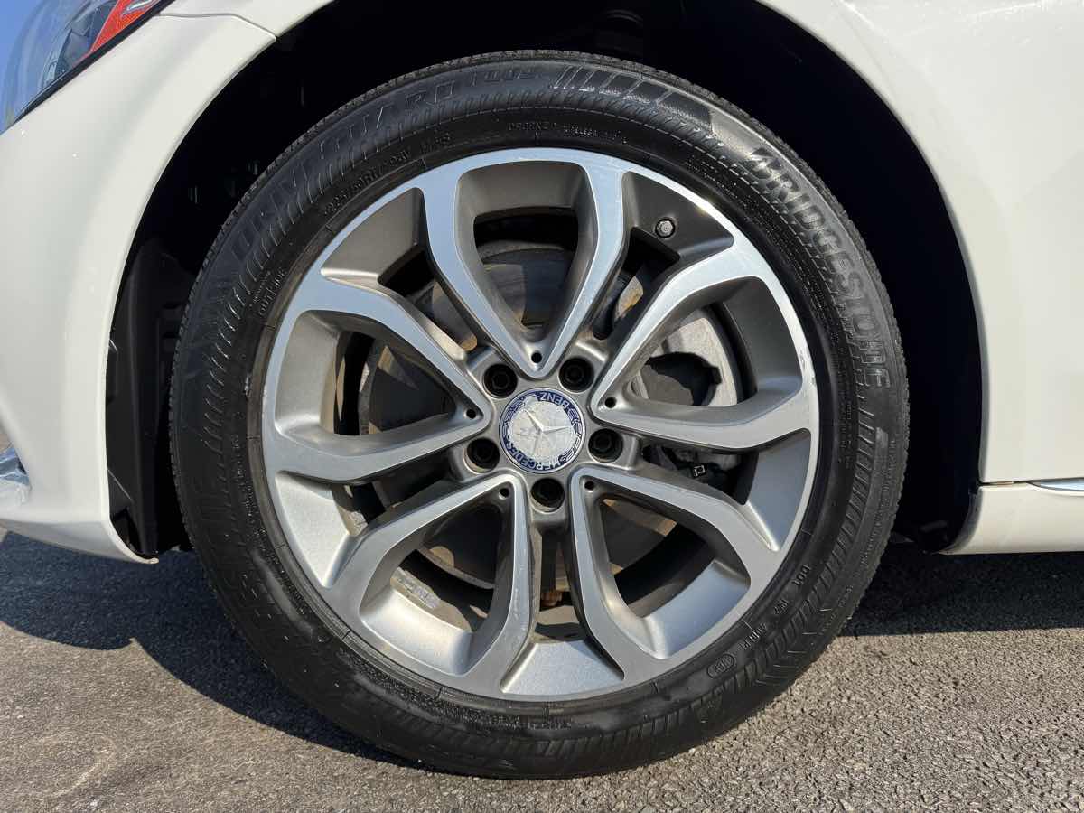 2015 Mercedes-Benz C-Class C300 - Photo 9