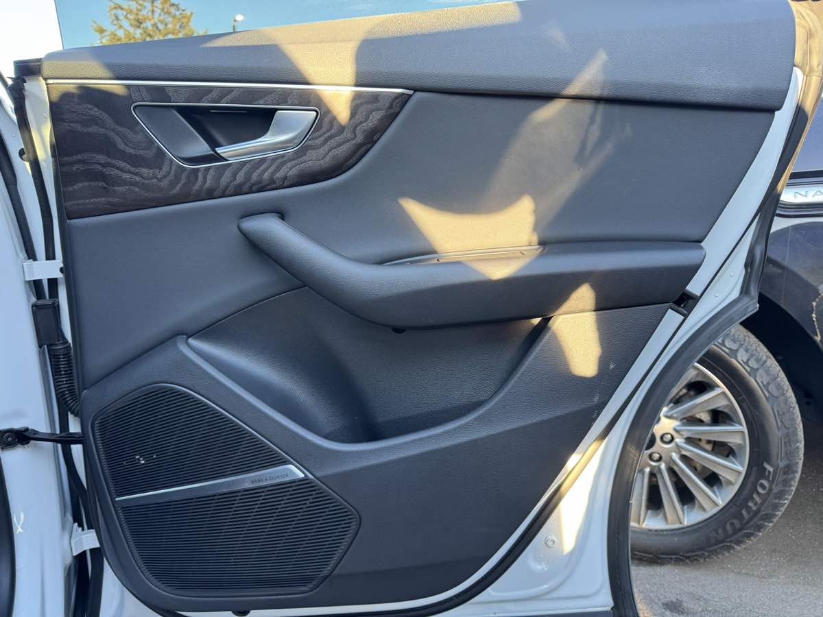 2021 Audi Q8 Premium Plus - Photo 38