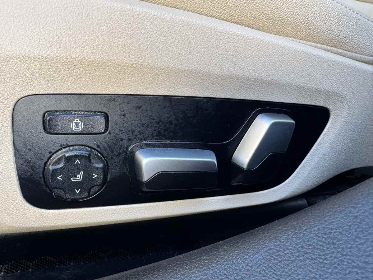2020 BMW 3 Series 330i - Photo 25