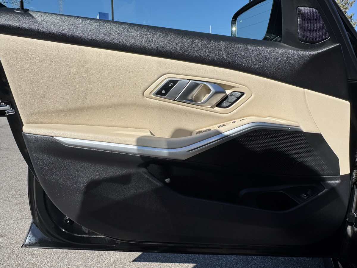 2020 BMW 3 Series 330i - Photo 26