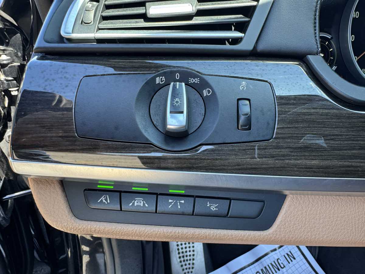 2015 BMW 7 Series 740Li - Photo 10