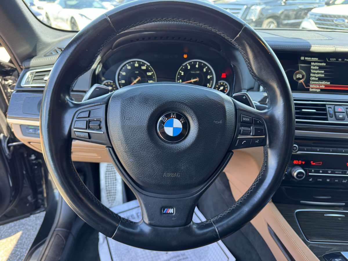 2015 BMW 7 Series 740Li - Photo 12
