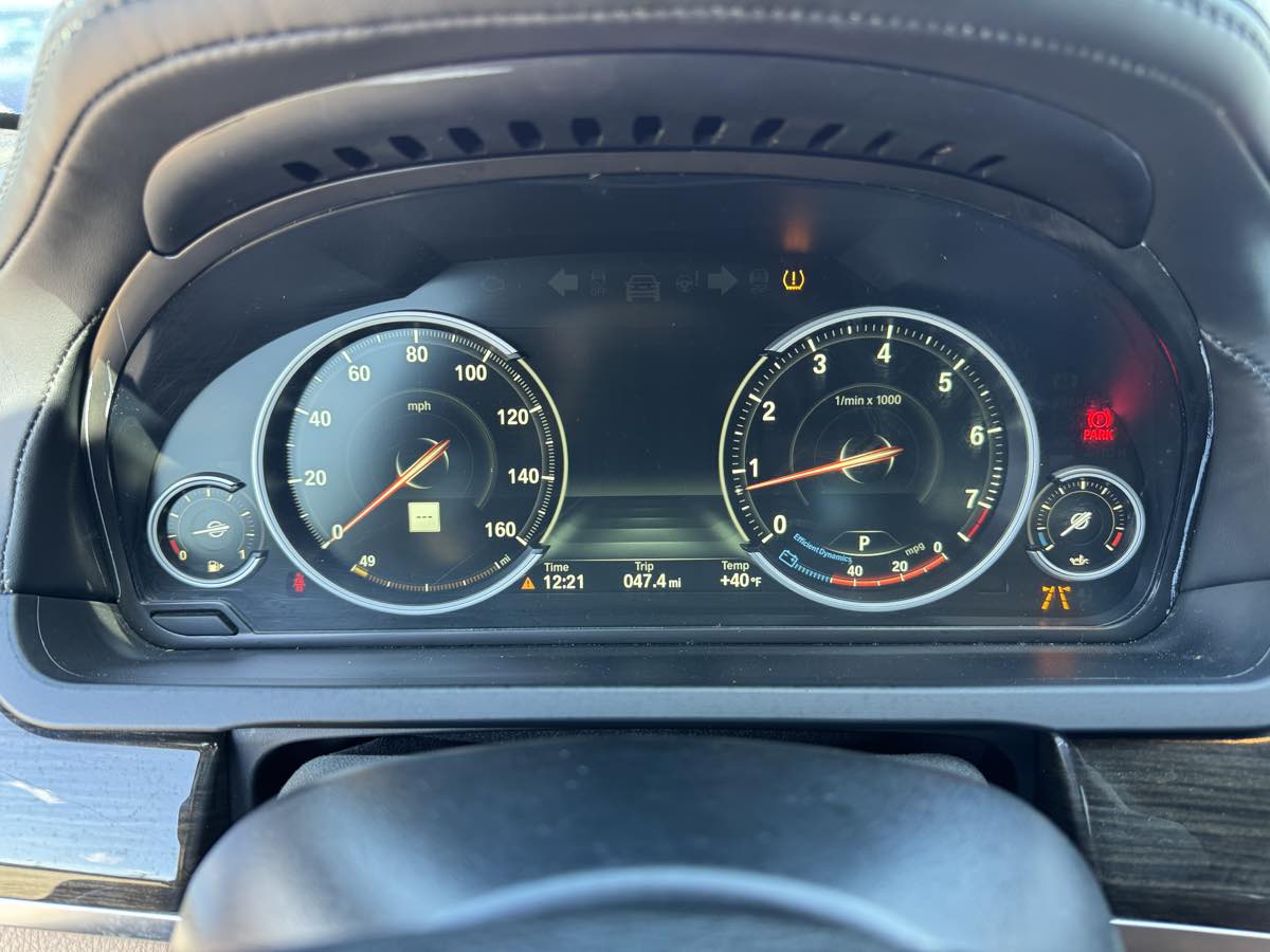 2015 BMW 7 Series 740Li - Photo 13