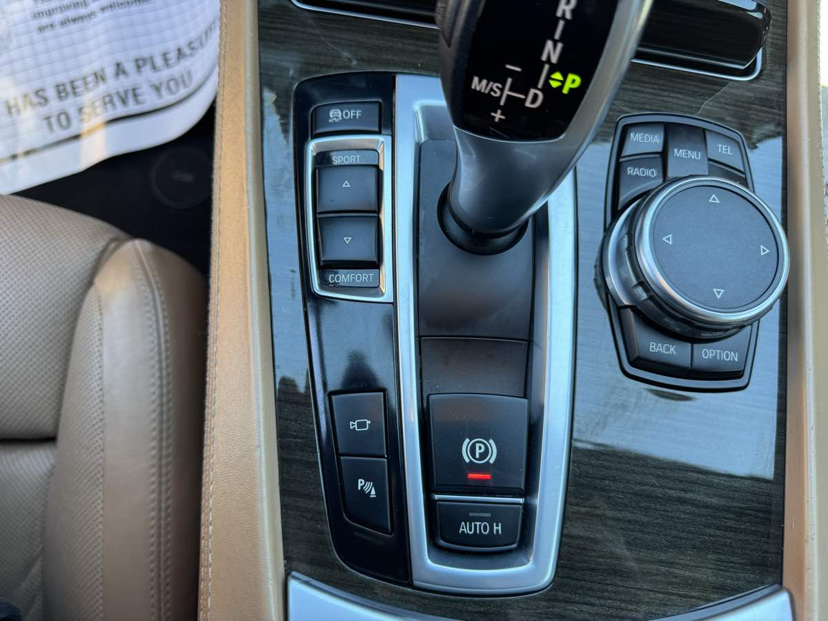 2015 BMW 7 Series 740Li - Photo 21