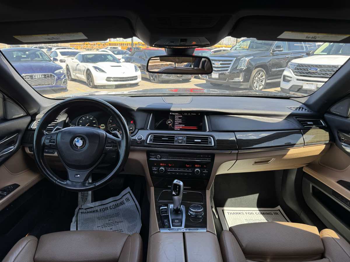 2015 BMW 7 Series 740Li - Photo 23