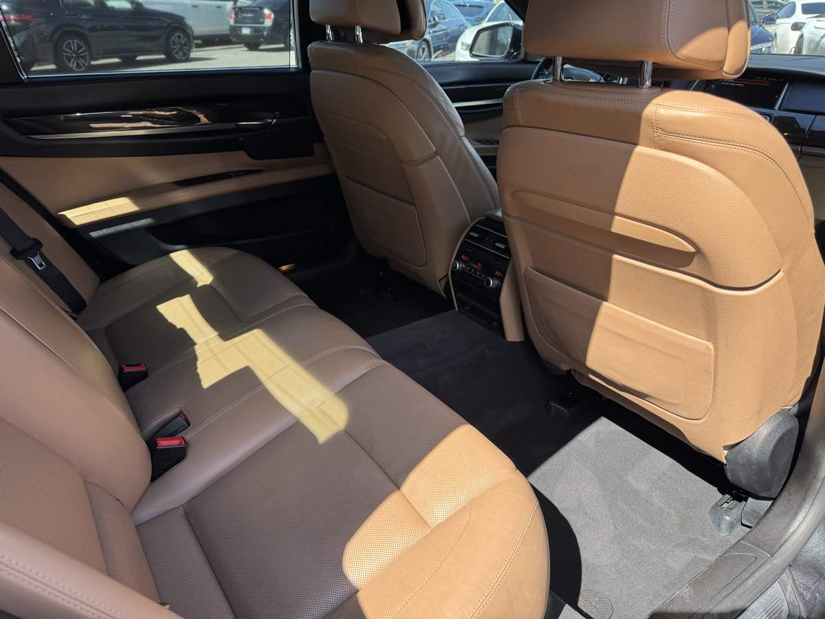 2015 BMW 7 Series 740Li - Photo 39