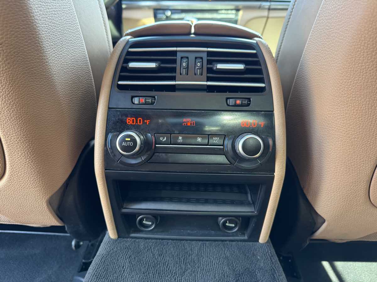 2015 BMW 7 Series 740Li - Photo 46