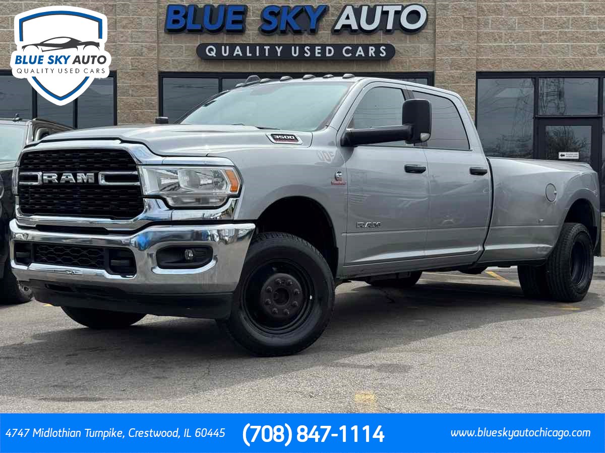 2022 RAM 3500 Big Horn 4X4 Crew Cab LWB's photo