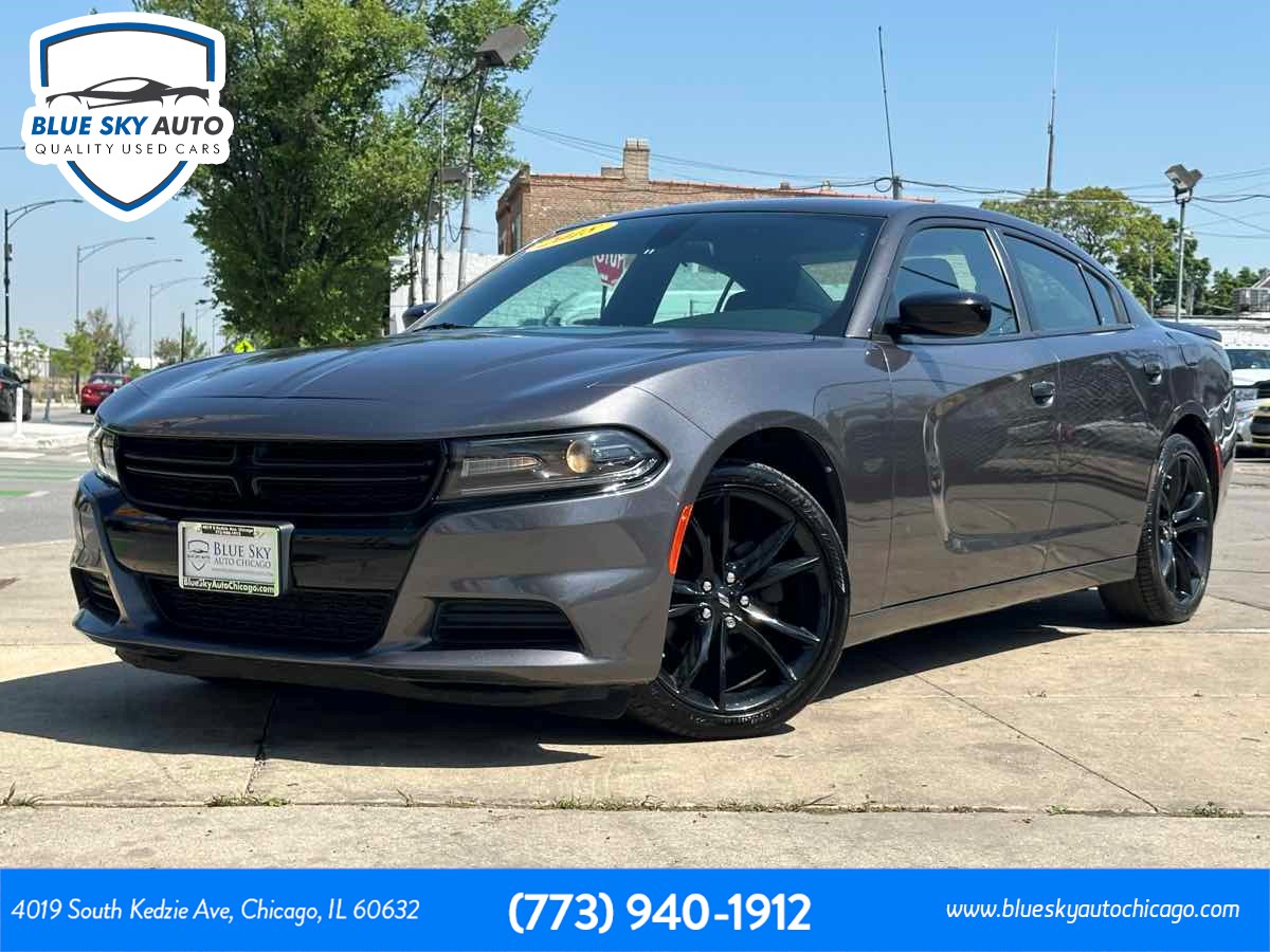 2018 Dodge Charger SXT's photo