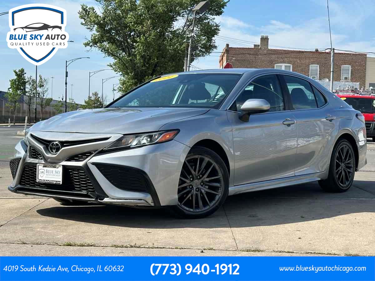2021 Toyota Camry 2.5 Auto SE's photo
