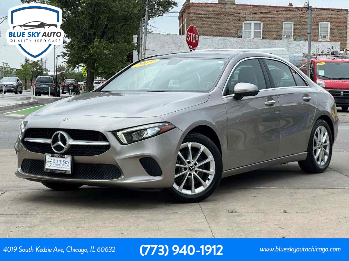 2019 Mercedes-Benz A-Class A220 4MATIC's photo