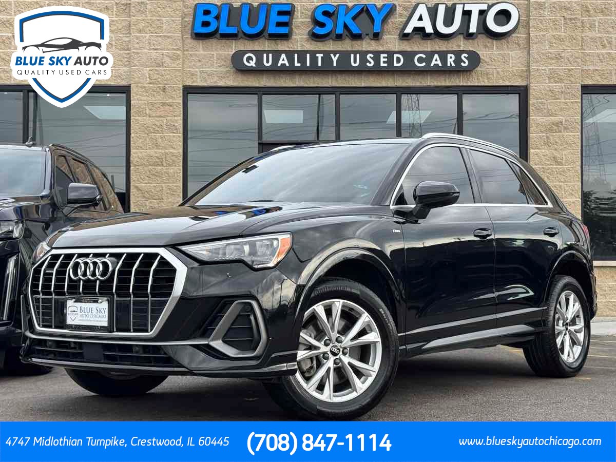 2022 Audi Q3 45 TFSI S Line Premium quattro's photo