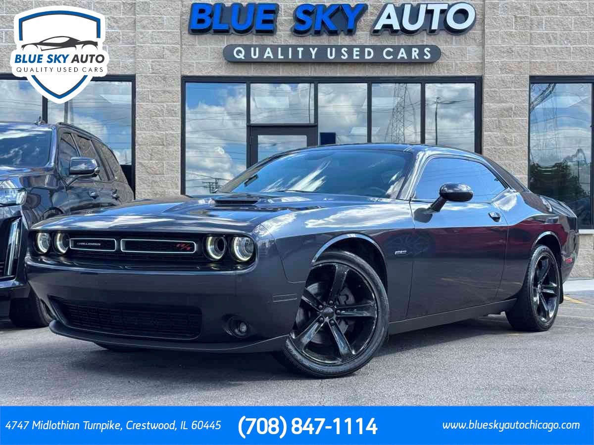 Gray (Maximum Steel Metallic Clearcoat) 2017 Dodge Challenger R/T RWD Coupe Rear-Wheel Drive Automatic