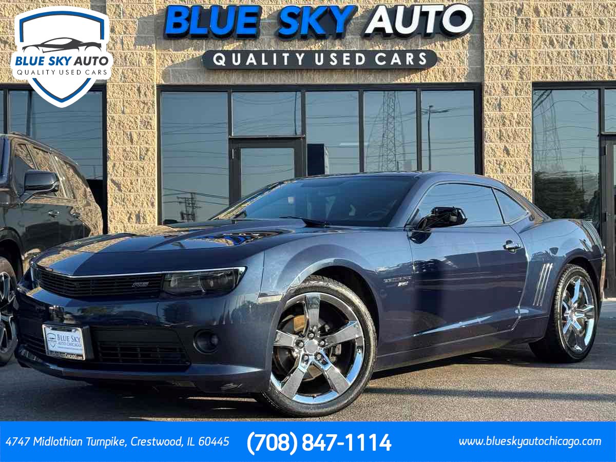 2015 Chevrolet Camaro LT RWD photo