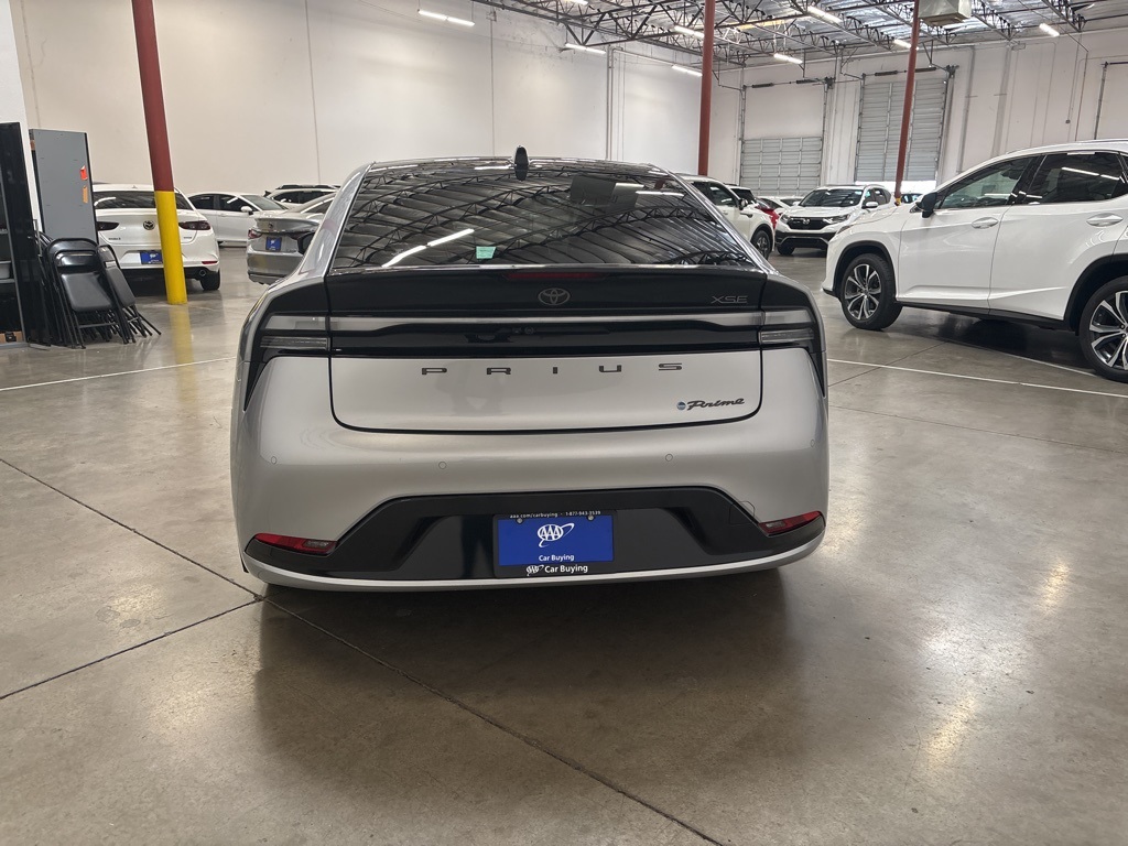 2024 Toyota Prius Prime XSE Premium photo 4