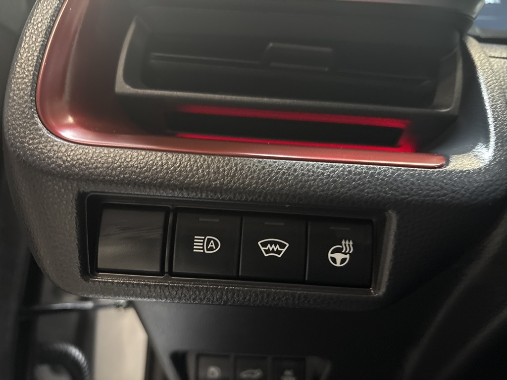 2024 Toyota Prius Prime XSE Premium photo 16