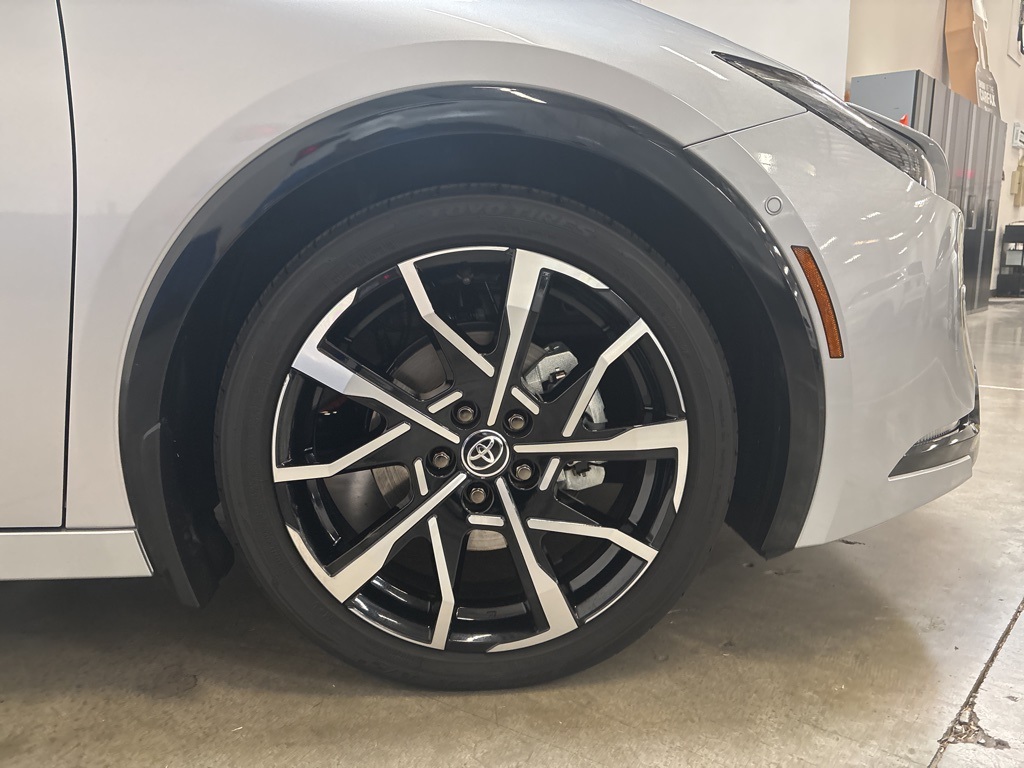 2024 Toyota Prius Prime XSE Premium photo 29