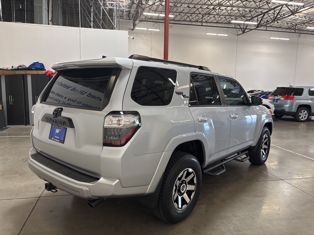 2022 Toyota 4Runner TRD Off-Road Premium photo 4
