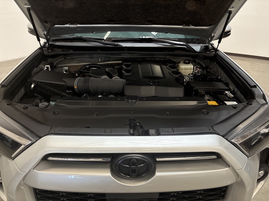2022 Toyota 4Runner TRD Off-Road Premium photo 18