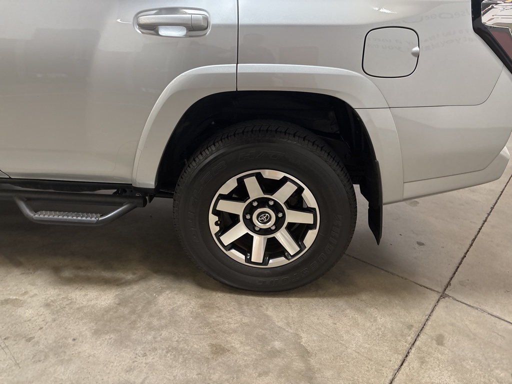 2022 Toyota 4Runner TRD Off-Road Premium photo 20