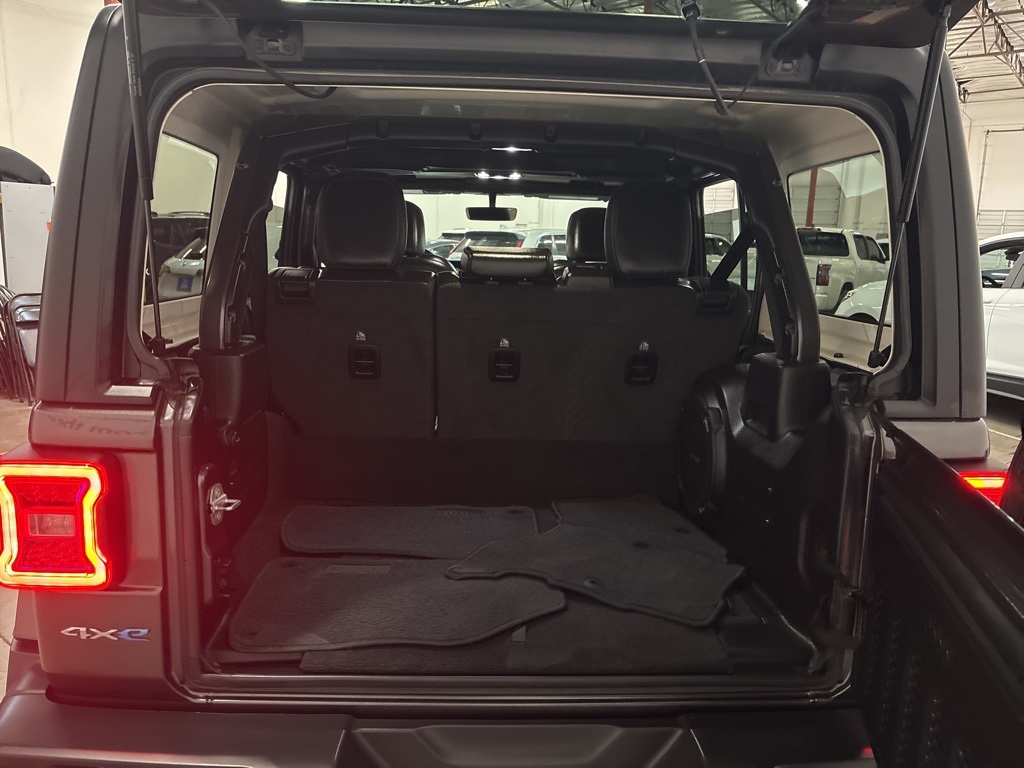 2022 Jeep Wrangler 4xe Unlimited Sahara photo 25