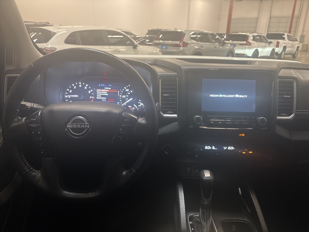 2024 Nissan Frontier SV photo 9
