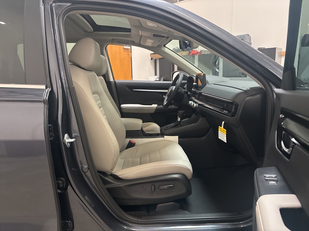 2026 Honda CR-V EX-L photo 18