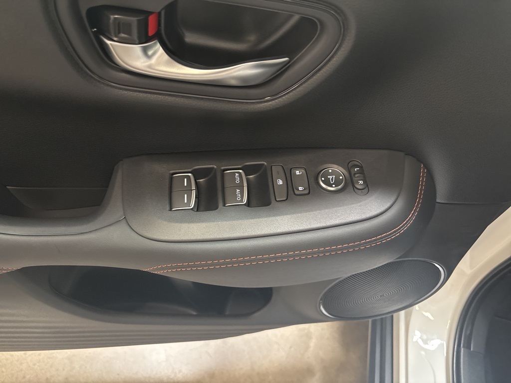 2026 Honda HR-V Sport photo 10